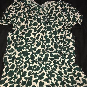 Small white and green shirt !